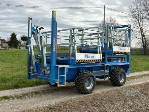 Carro raccolta frutta ABME Bosi SRL — macchina semovente elettrica 4 postazioni zero emissioni