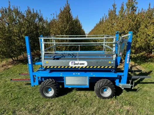 Carro raccolta frutta ABMK Bosi SRL — macchina semovente speciale per kiwi con pantografo stretto
